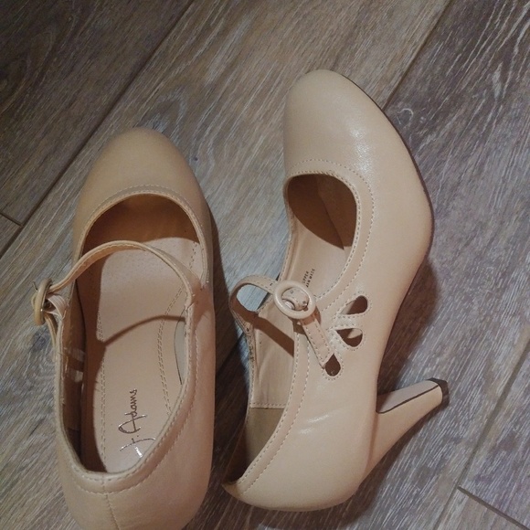 j adams Shoes - J Adams beige heels